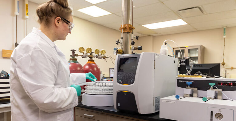 Carousel_970x500_R-Research_7